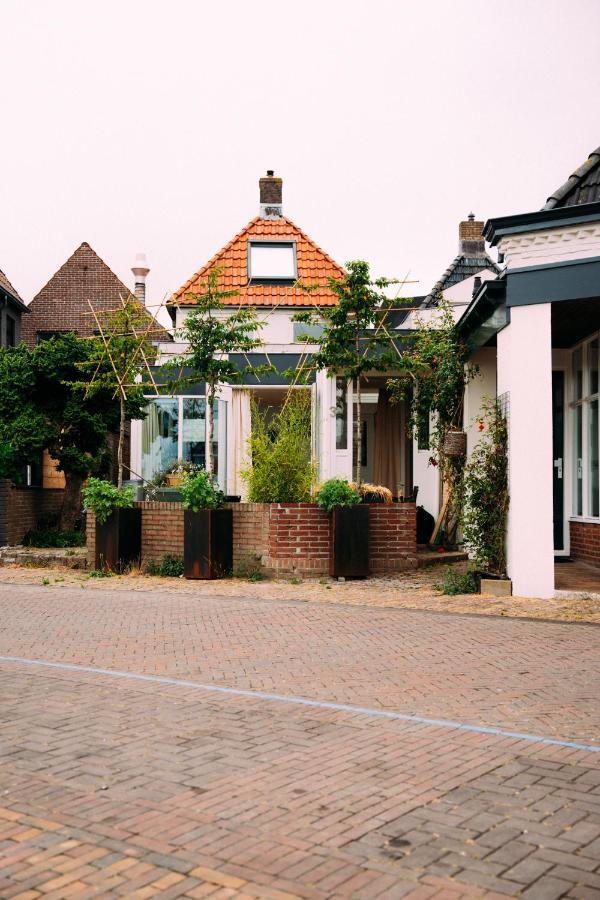 Huis Aan De Haven Lemmer Exterior photo